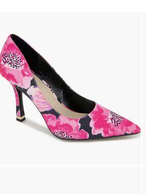 Kenneth Cole Romi Pointed Toe Pump Size 9